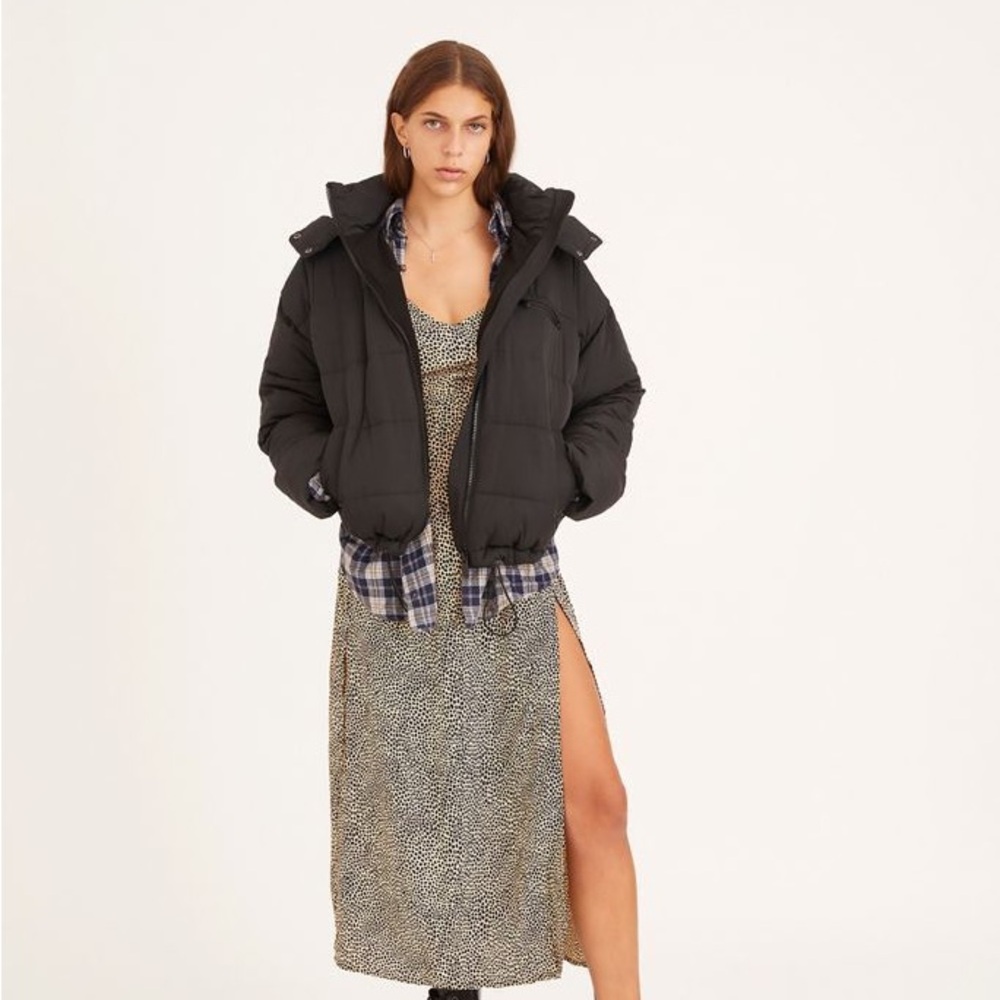 UO Hooded Puffer Jacket